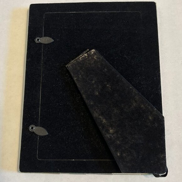 Bouclair 4"x6" green bejewelled picture frame - Picture 9 of 10